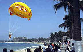 Puerto Vallarta parasailing