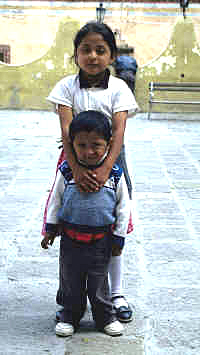 San Miguel children